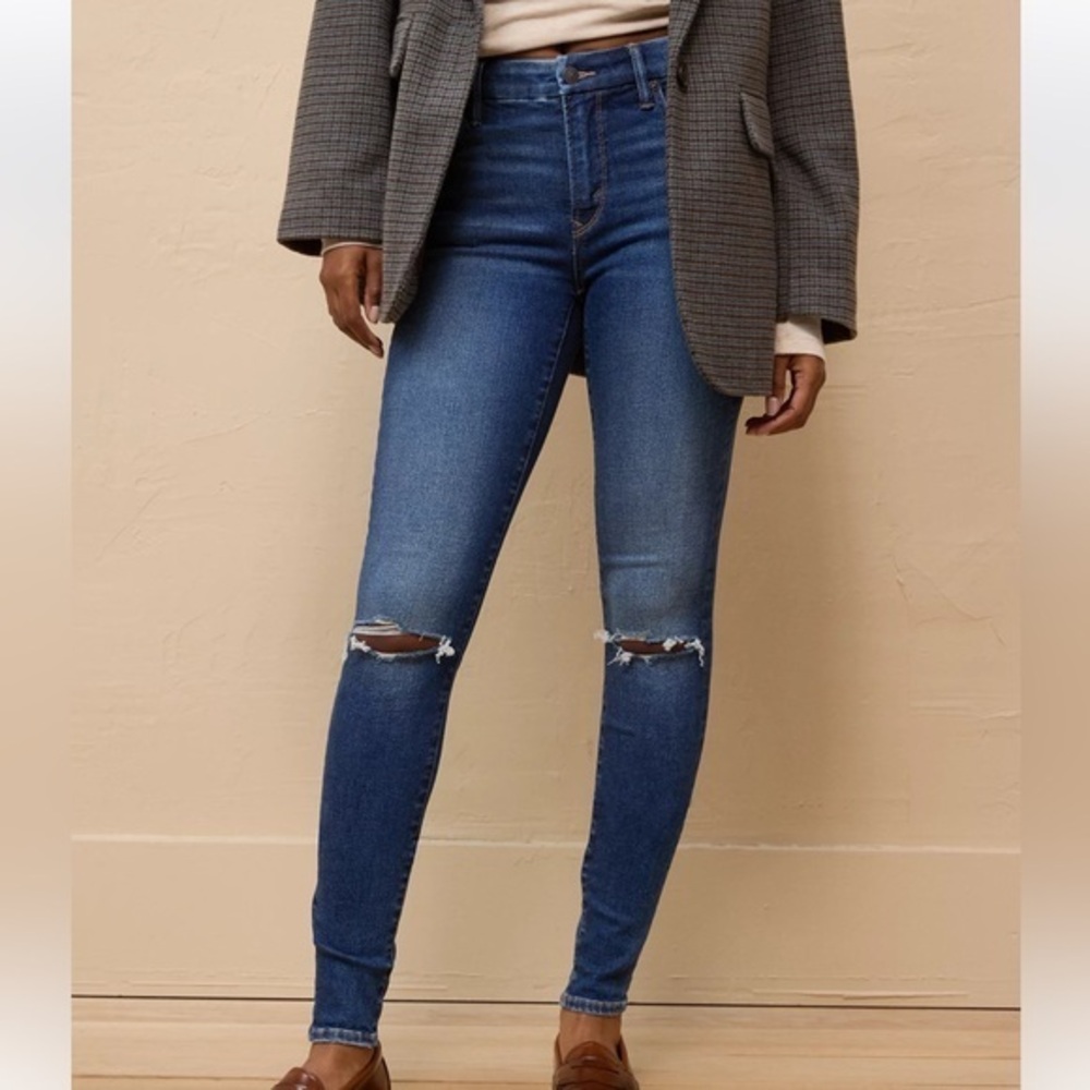 American Eagle High Waist Skinny Ripped Jeans Sz 18